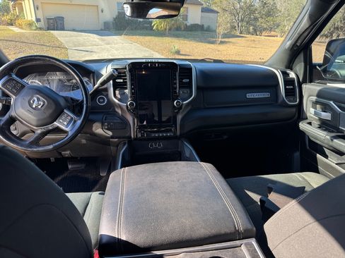 Used 2019 RAM 2500 Big Horn image 8