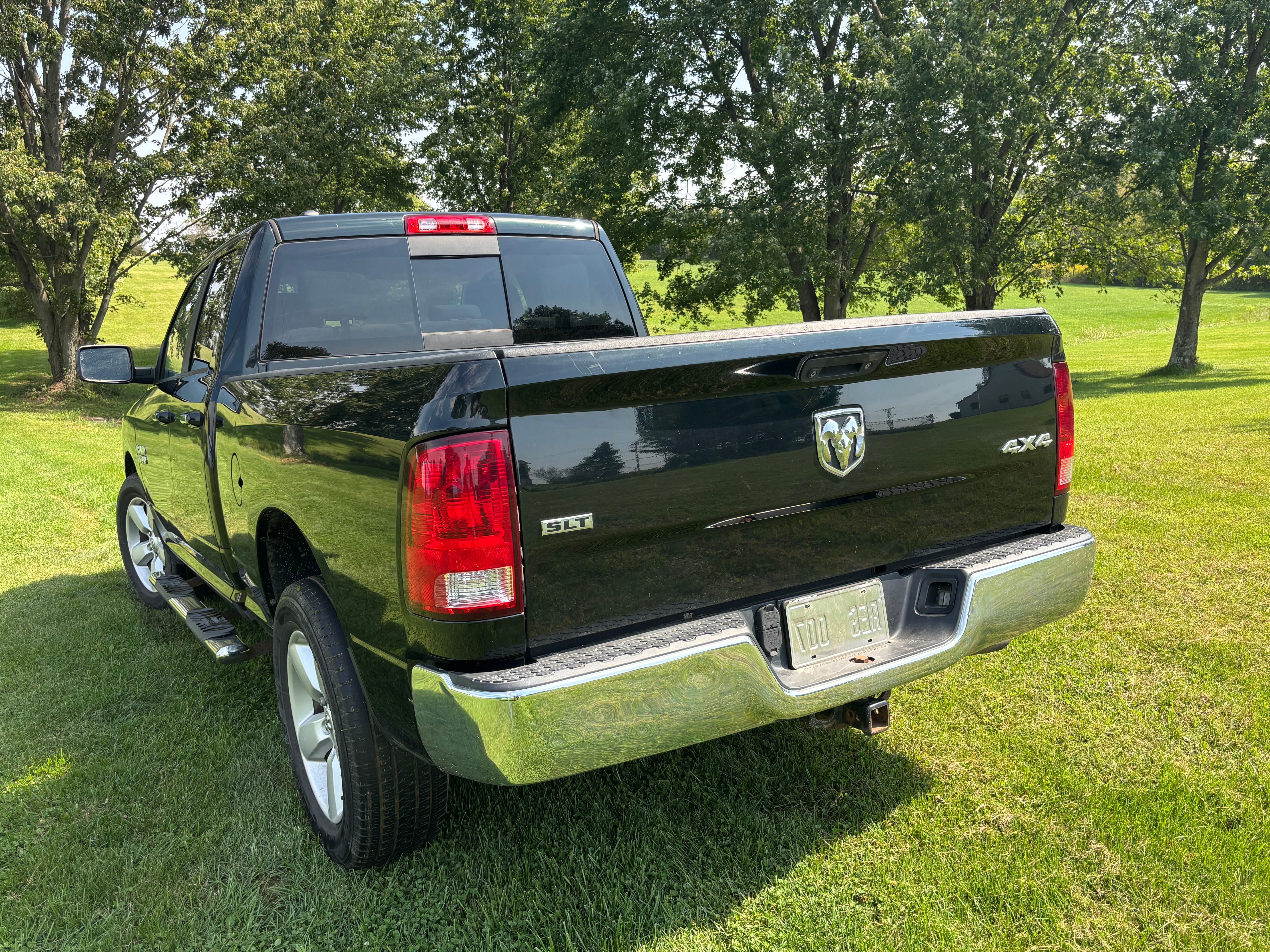 Used 2015 RAM 1500 Classic SLT AWD/4WD image 5