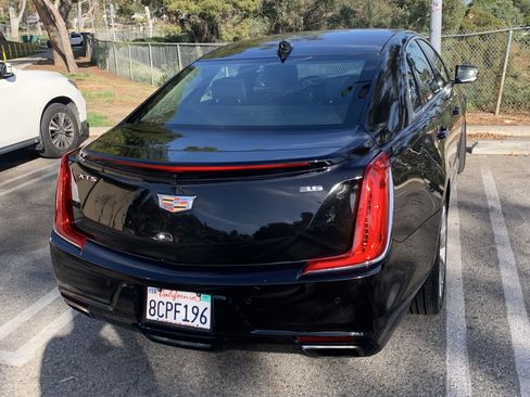 Used 2018 Cadillac XTS Luxury image 10