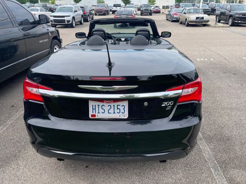 Used 2011 Chrysler 200 S image 7