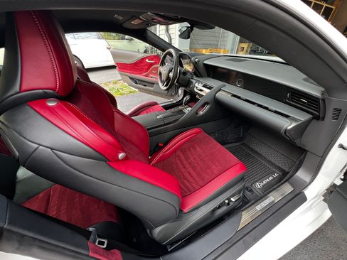 Used 2020 Lexus LC 500 Coupe image 19