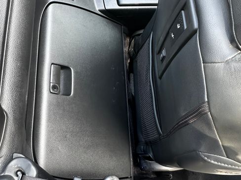 Used 2006 Nissan 350Z Touring image 10