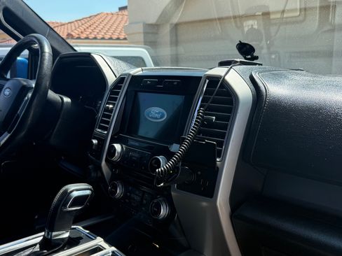 Used 2016 Ford F150 Lariat w/ Equipment Group 502A Luxury AWD/4WD image 2