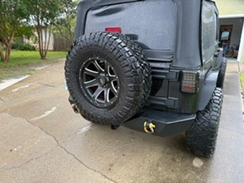 Used 2013 Jeep Wrangler Unlimited Sport AWD/4WD image 10