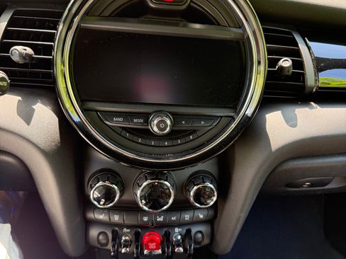 Used 2016 MINI Cooper S FWD image 15