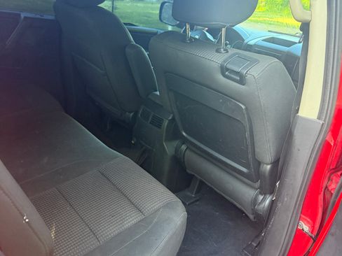 Used 2008 Nissan Titan SE AWD/4WD image 6