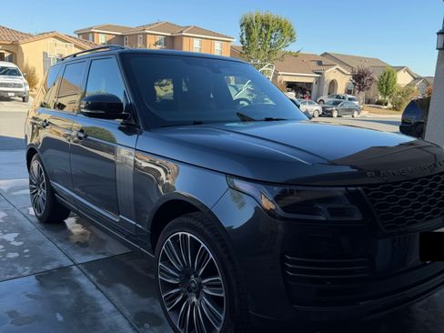 Used 2020 Land Rover Range Rover Autobiography image 5