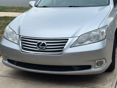 Used 2011 Lexus ES 350 FWD image 1