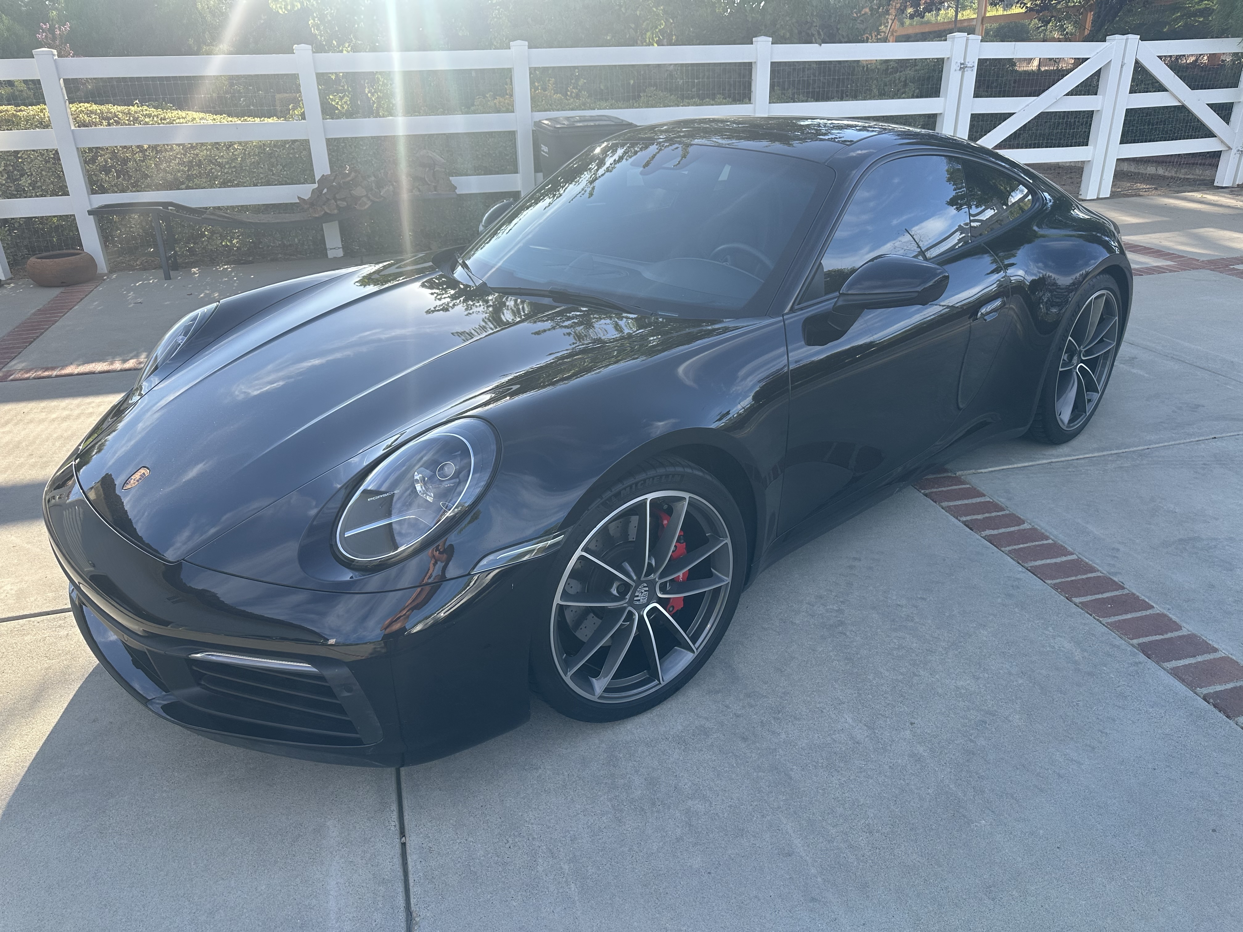 Used 2023 Porsche 911 Carrera 4S AWD/4WD image 2