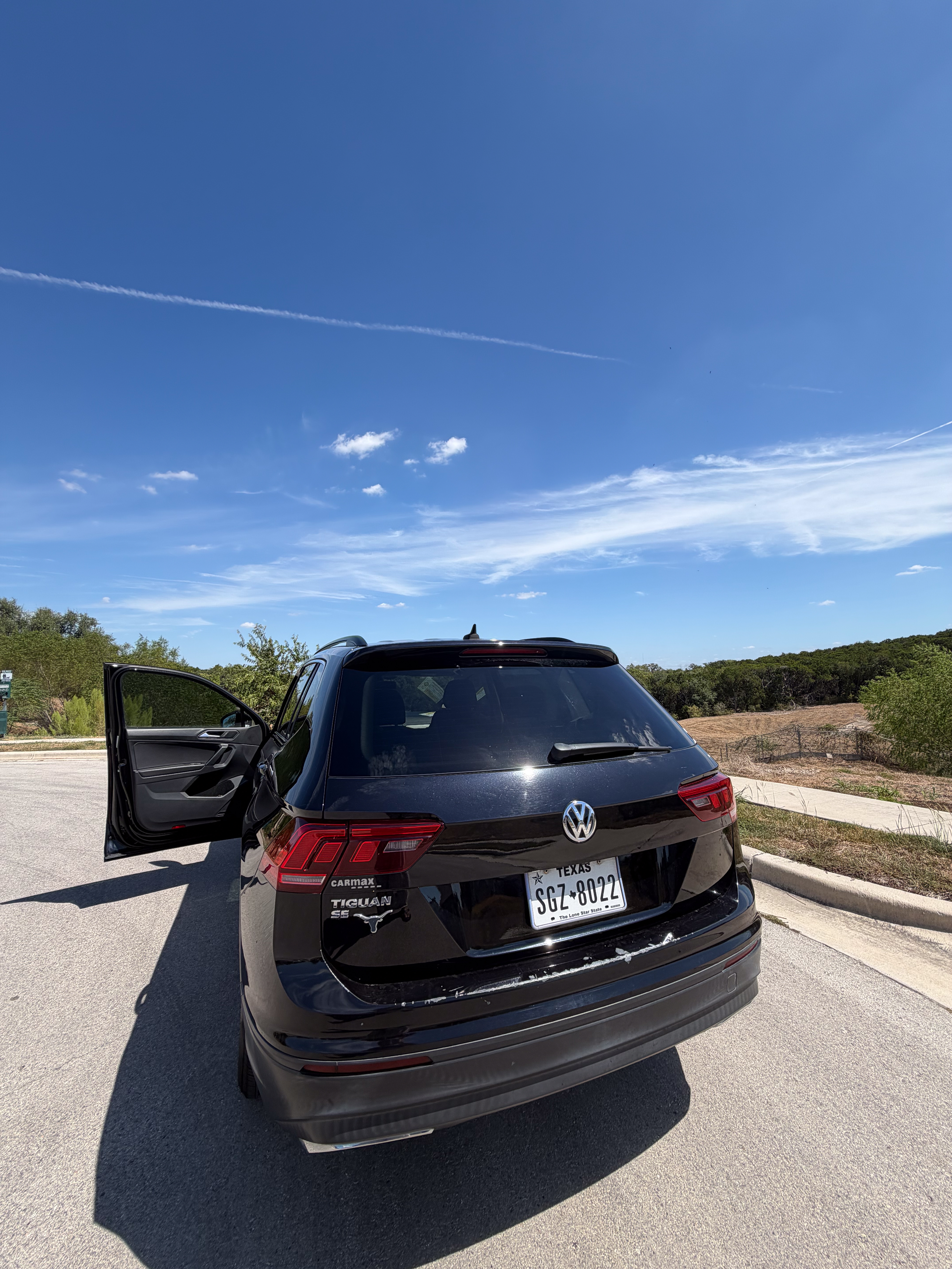 Used 2019 Volkswagen Tiguan SE FWD image 4