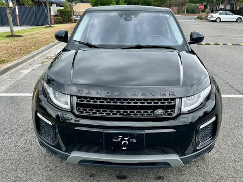 Used 2017 Land Rover Range Rover Evoque SE AWD/4WD image 4