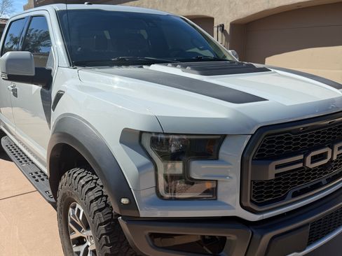 Used 2017 Ford F150 Raptor w/ Equipment Group 802A Luxury image 2