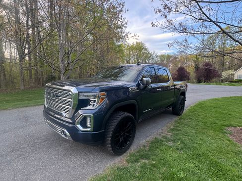 Used 2020 GMC Sierra 1500 Denali w/ Denali Ultimate Package image 10