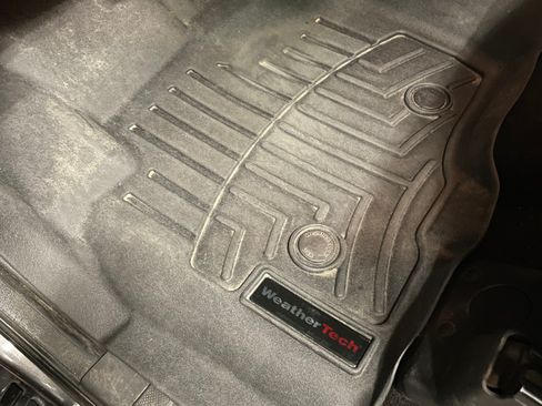 Used 2016 Ford F250 Lariat w/ Lariat Ultimate Package image 22