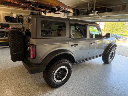 Used 2023 Ford Bronco Badlands w/ Sasquatch Package AWD/4WD image 6