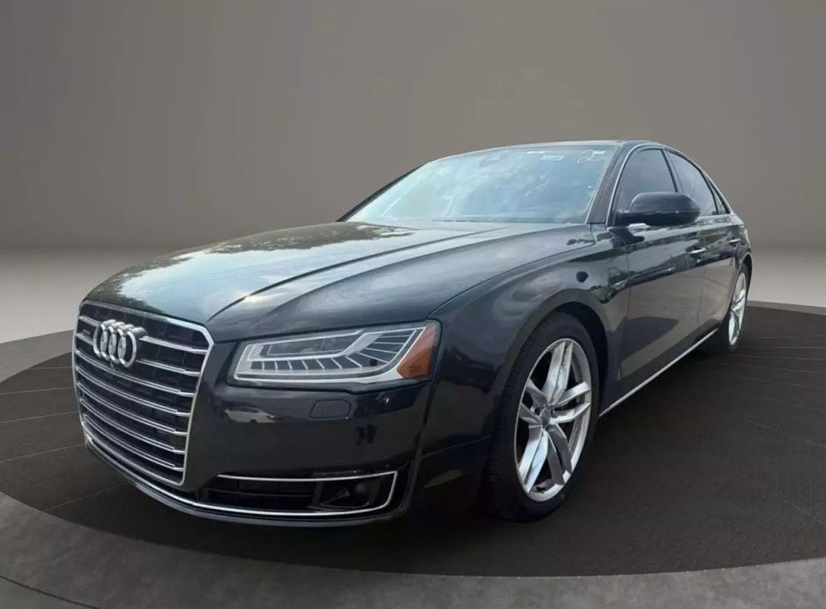 Used 2015 Audi A8 3.0T AWD/4WD image 1