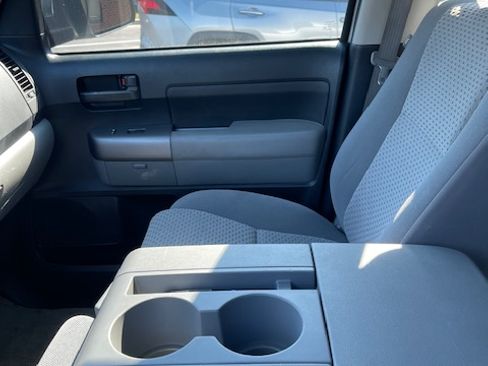 Used 2011 Toyota Tundra 2WD Double Cab image 15