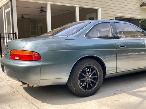 Used 1992 Lexus SC 400 Coupe RWD image 2