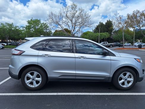 Used 2016 Ford Edge SE FWD image 5