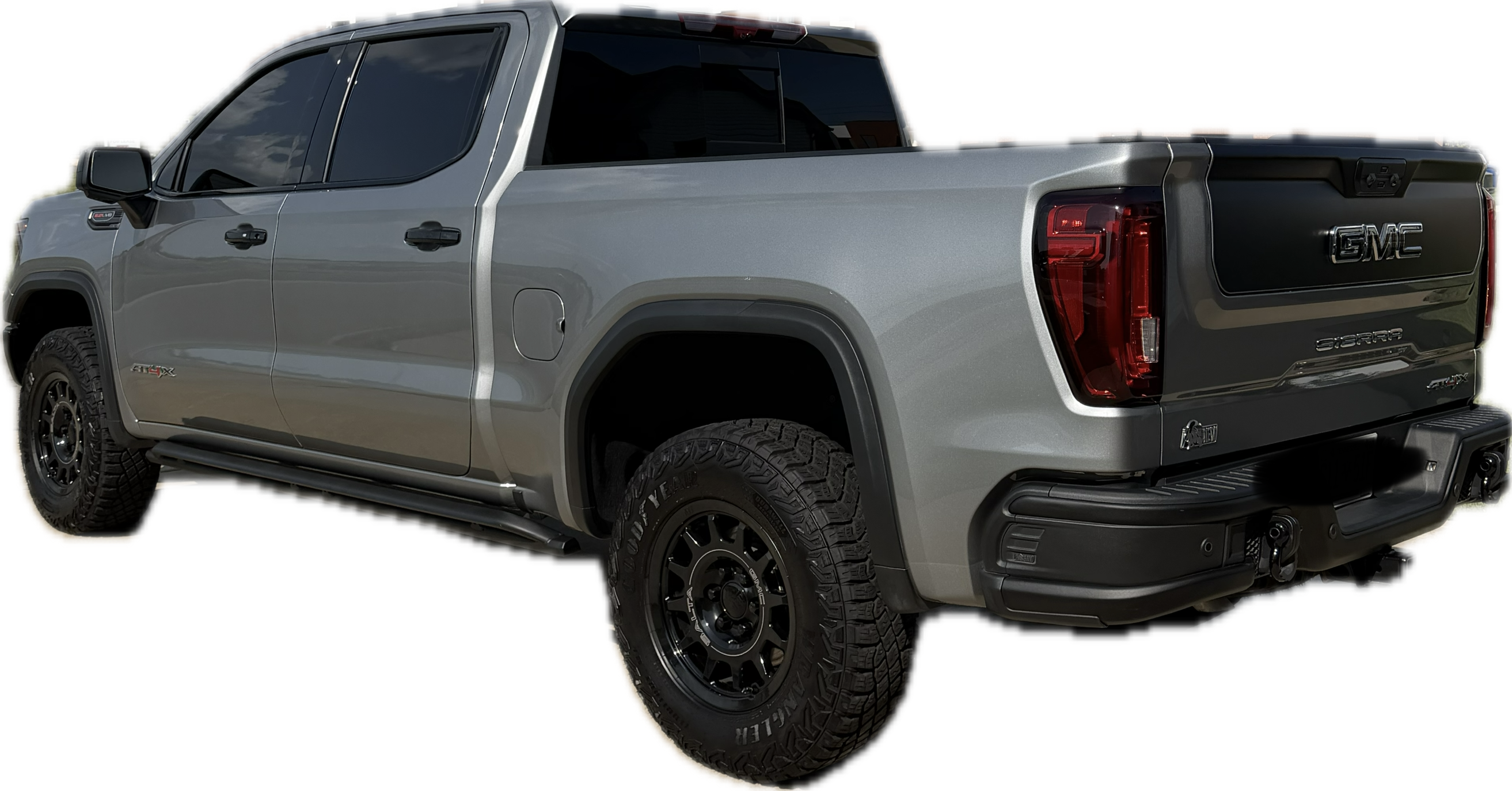 Used 2025 GMC Sierra 1500 AT4X w/ AT4X AEV Edition AWD/4WD image 4