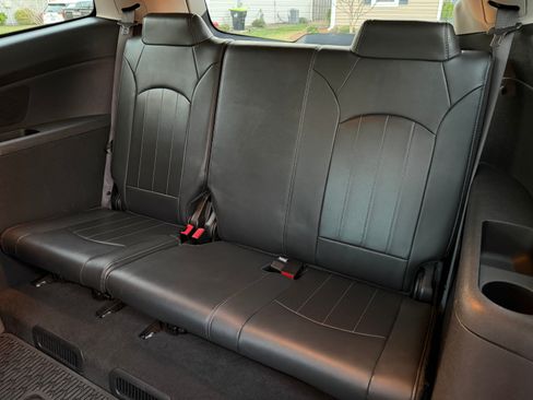 Used 2015 Chevrolet Traverse LTZ image 20