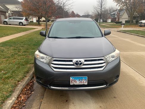 Used 2013 Toyota Highlander FWD image 10