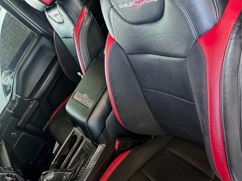 Used 2018 Ford F150 Raptor w/ Equipment Group 802A Luxury image 12