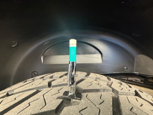 Used 2013 Jeep Wrangler Unlimited Sport image 30