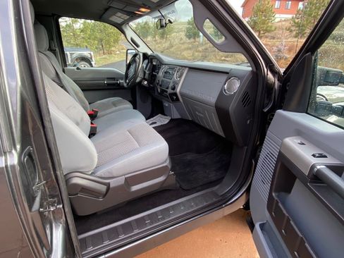 Used 2016 Ford F250 XLT w/ XLT Value Package image 24