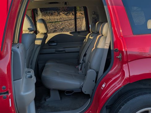 Used 2006 Dodge Durango SLT w/ Interior Convenience Group image 8