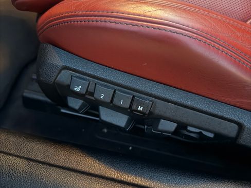 Used 2014 BMW M6 Convertible image 15