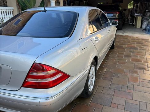 Used 2000 Mercedes-Benz S 500 image 4