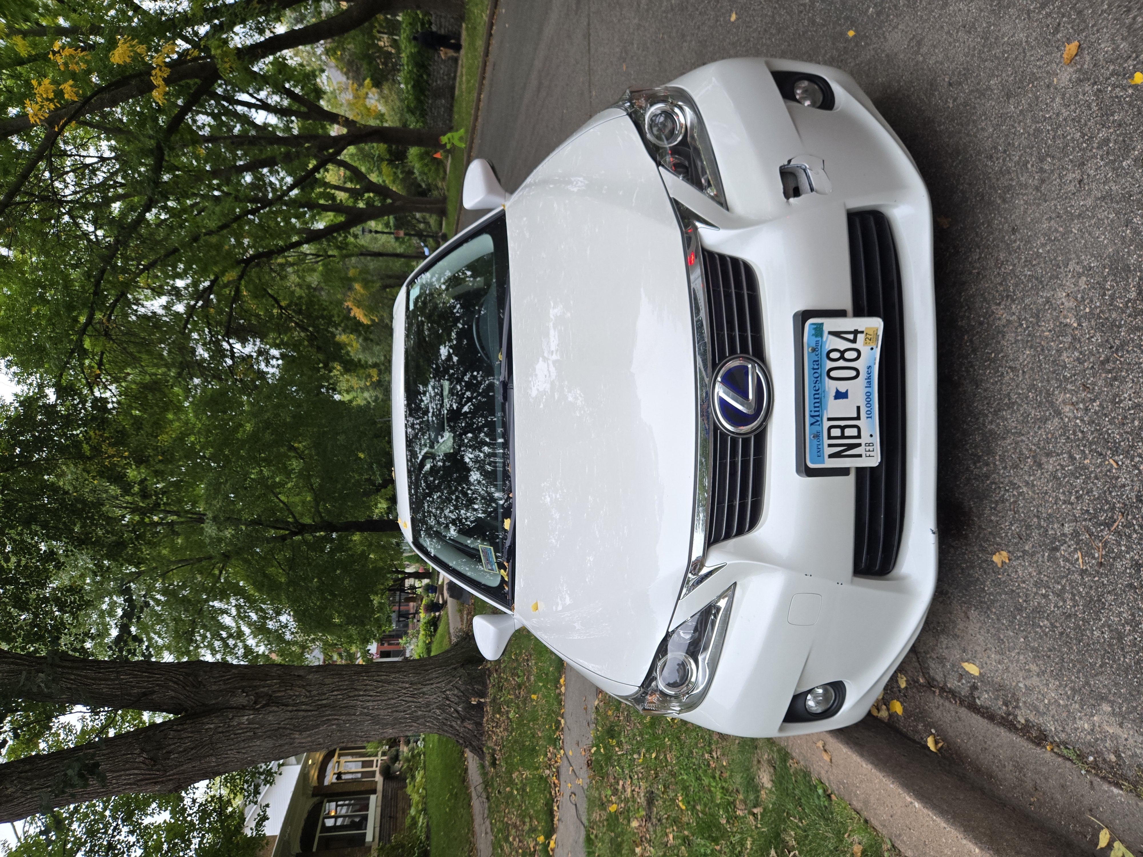 Used 2013 Lexus CT 200h w/ Seat Comfort Pkg FWD image 9