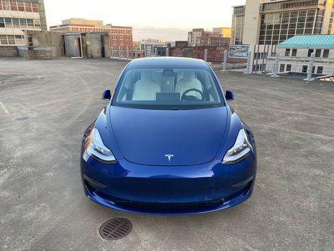 Used 2020 Tesla Model 3 Standard Range Plus image 15