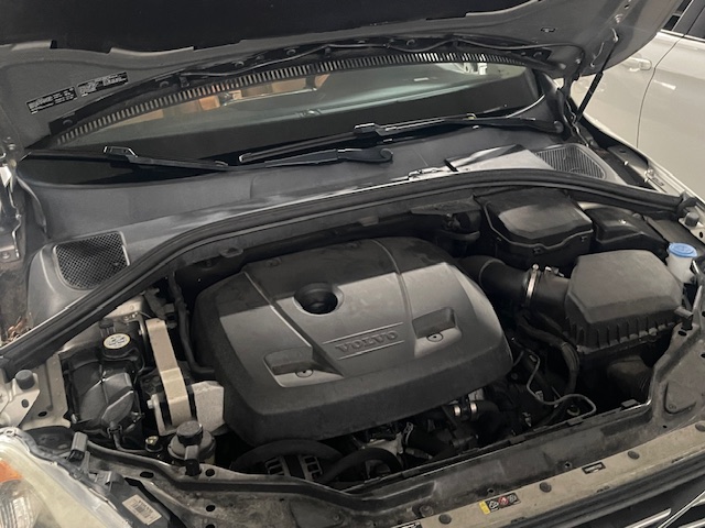Used 2015 Volvo XC60 T5 Platinum FWD image 15