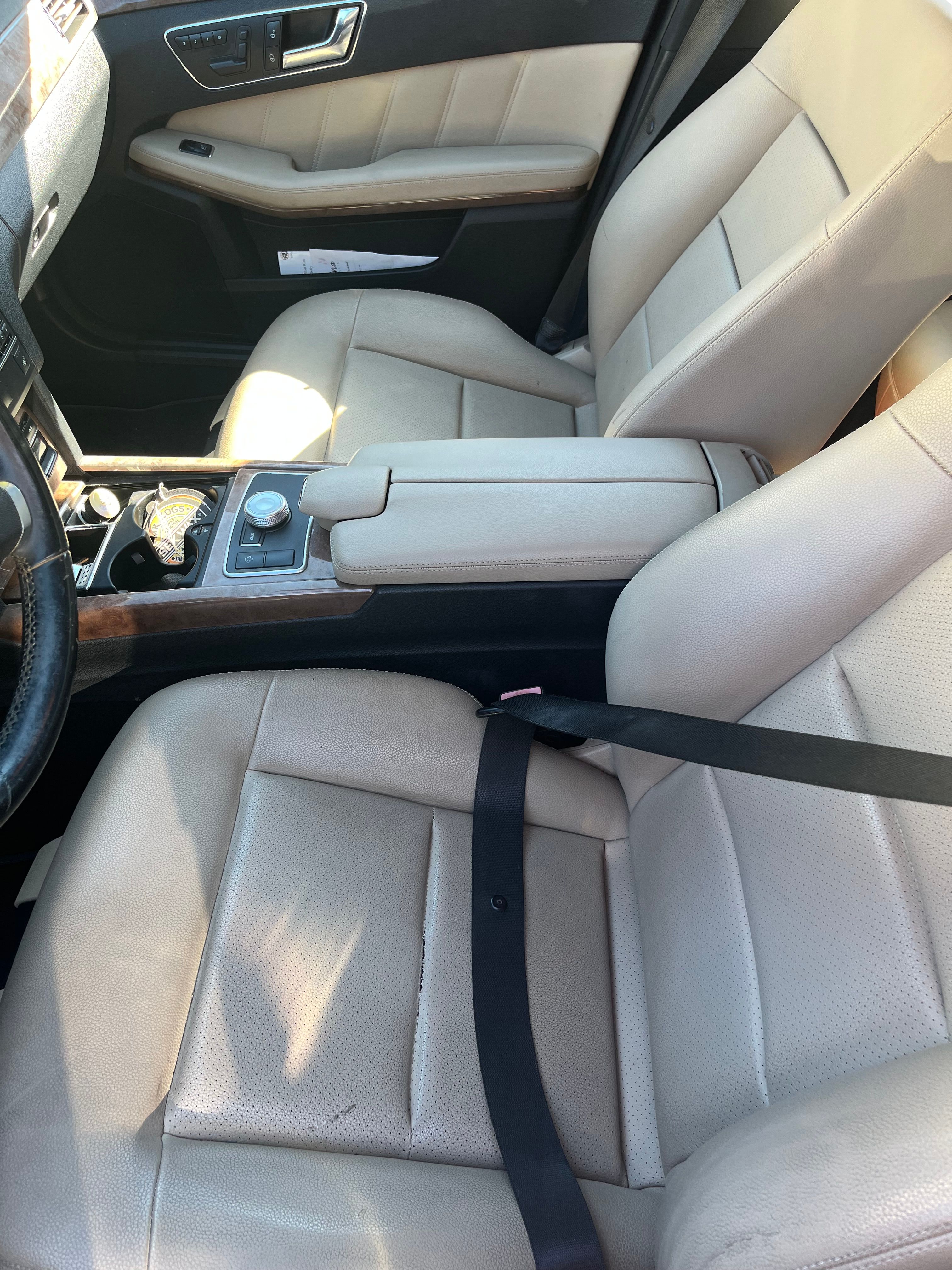 Used 2010 Mercedes-Benz E 350 Sedan image 9