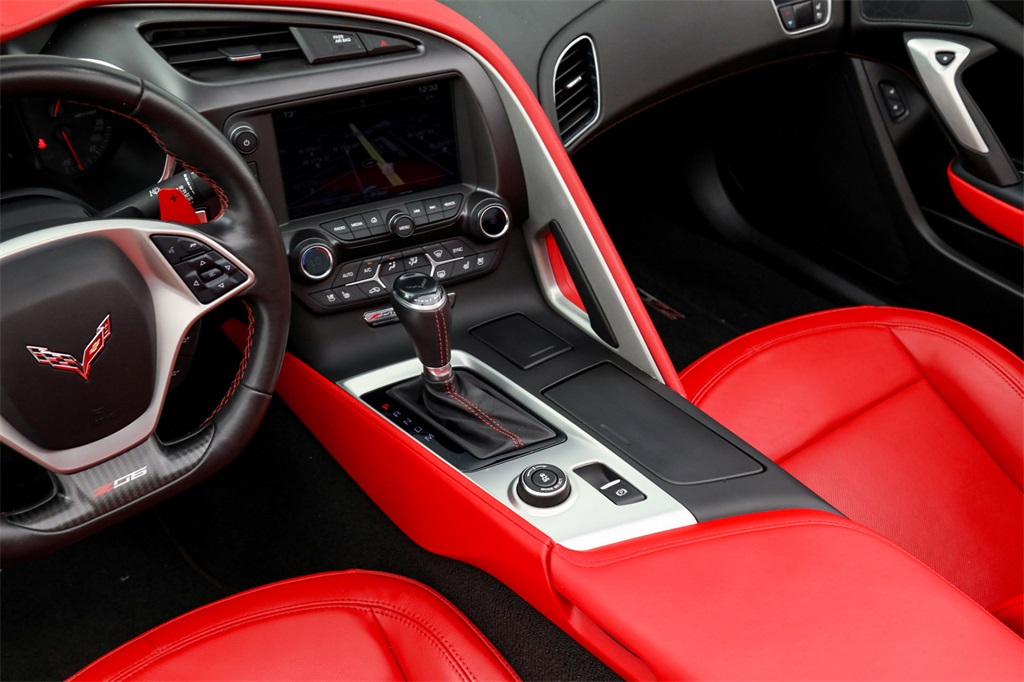 Used 2019 Chevrolet Corvette Z06 RWD image 20