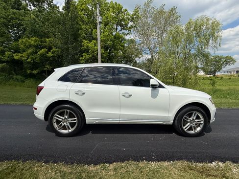 Used 2016 Audi Q5 2.0T Premium Plus AWD/4WD image 10