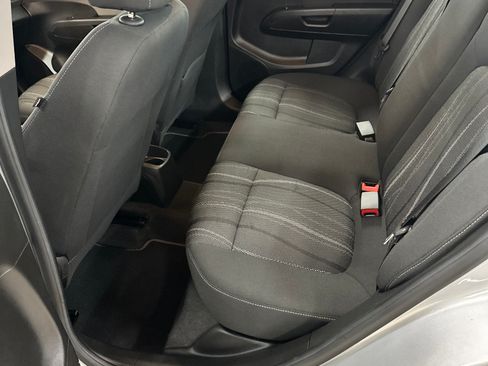 Used 2017 Chevrolet Sonic LT image 2