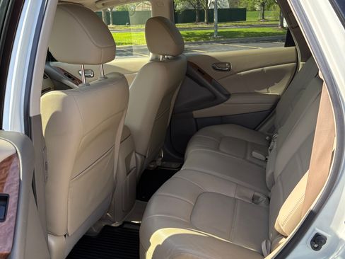 Used 2014 Nissan Murano LE w/ Platinum Edition Package AWD/4WD image 8