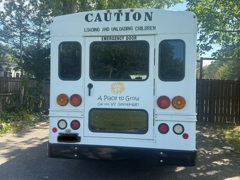 Used 2017 Chevrolet Express 3500 Cutaway Van 2D w/ School Bus Package image 14