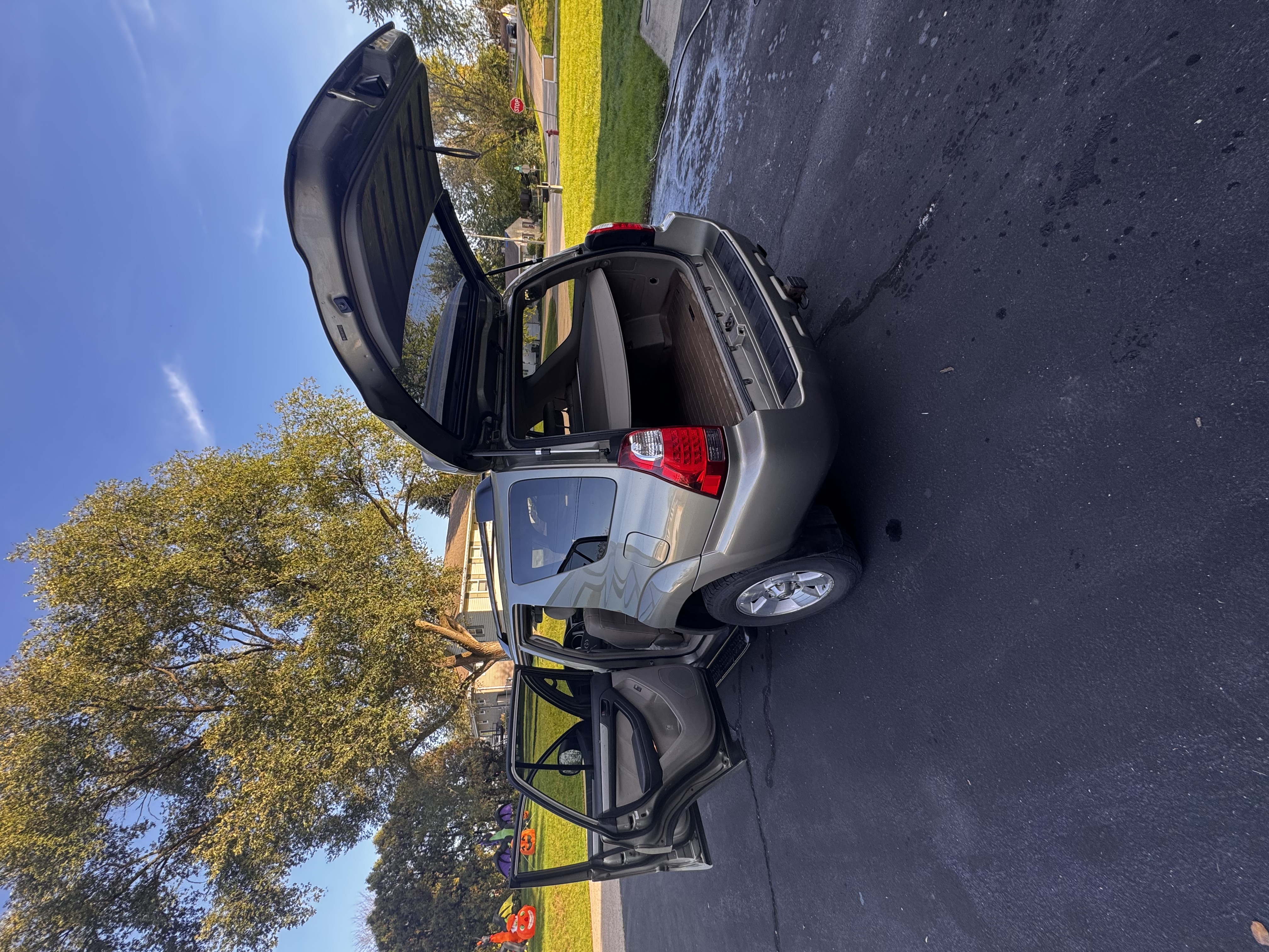 Used 2007 Toyota 4Runner SR5 AWD/4WD image 13