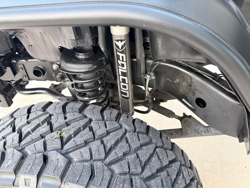 Used 2015 Jeep Wrangler Unlimited Sport w/ Quick Order Package 24S AWD/4WD image 4