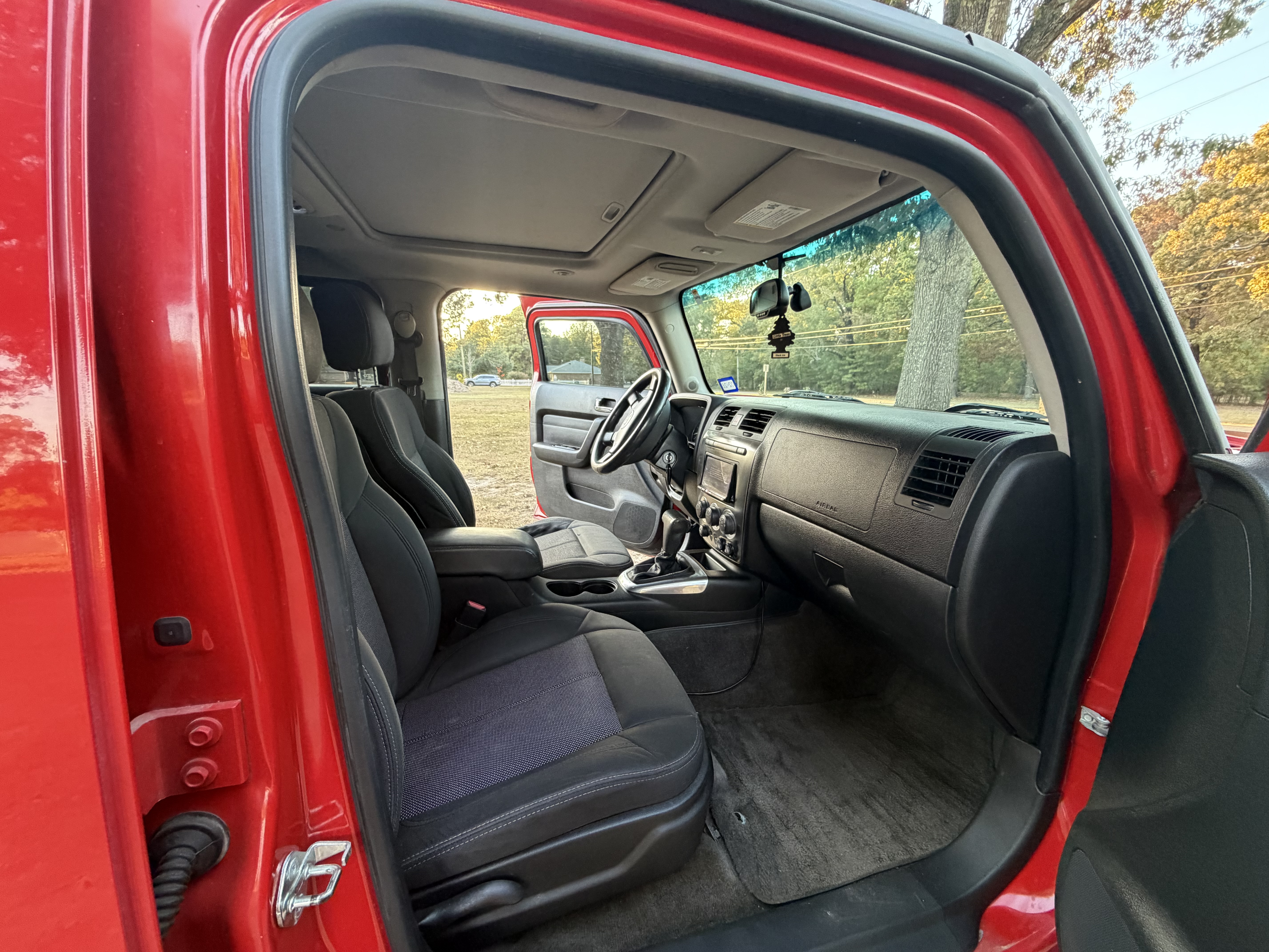 Used 2006 HUMMER H3 w/ Chrome Appearance Package AWD/4WD image 6