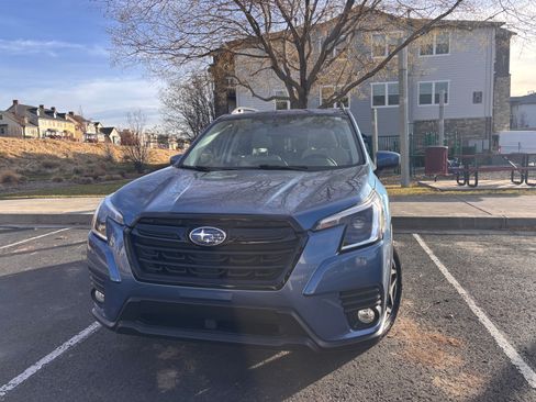 Used 2023 Subaru Forester Premium image 26