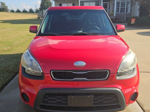 Used 2013 Kia Soul EV image 5