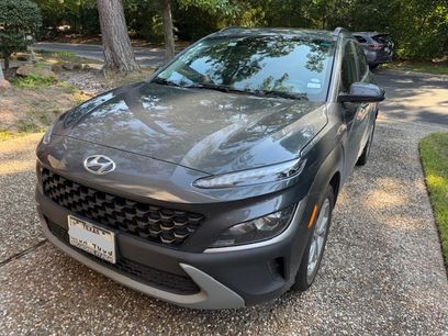 Used 2022 Hyundai Kona SEL w/ Convenience Package