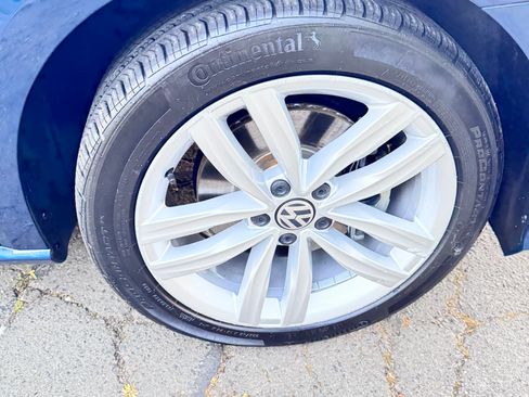 Used 2018 Volkswagen Passat 2.0T SE image 13