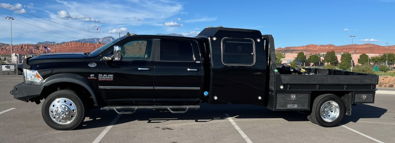Used 2017 RAM 5500 Laramie AWD/4WD image 8