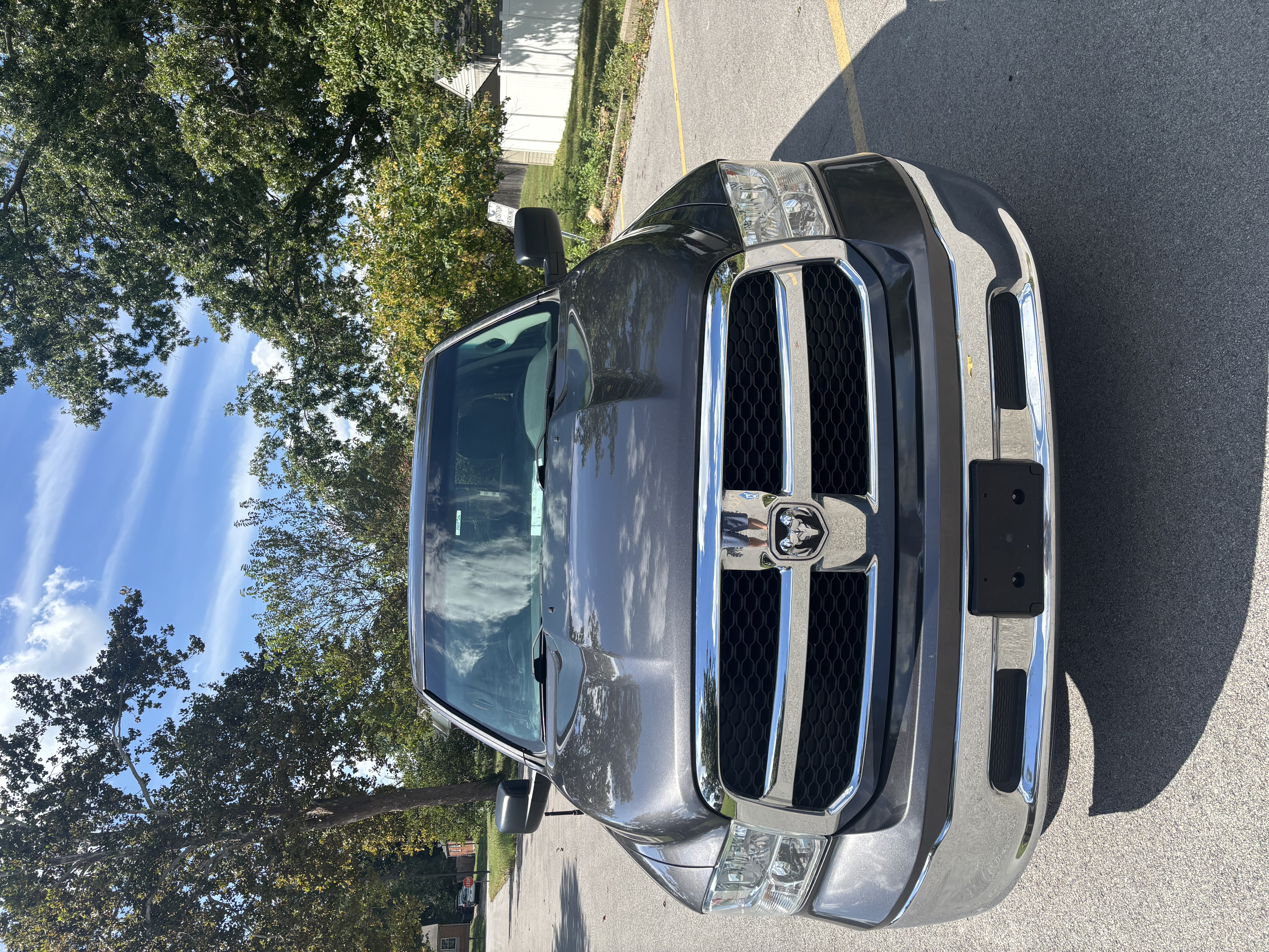 Used 2018 RAM 1500 Classic SLT AWD/4WD image 4